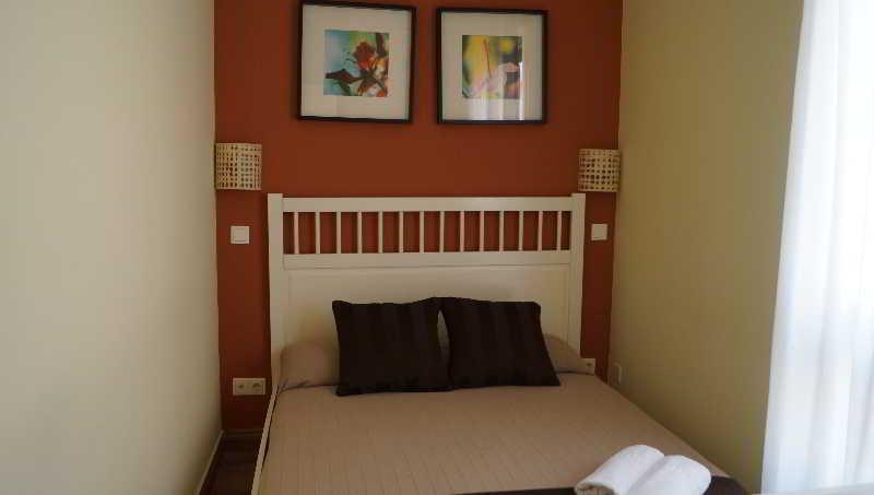 Apartamento Tirso De Molina Madrid Eksteriør billede