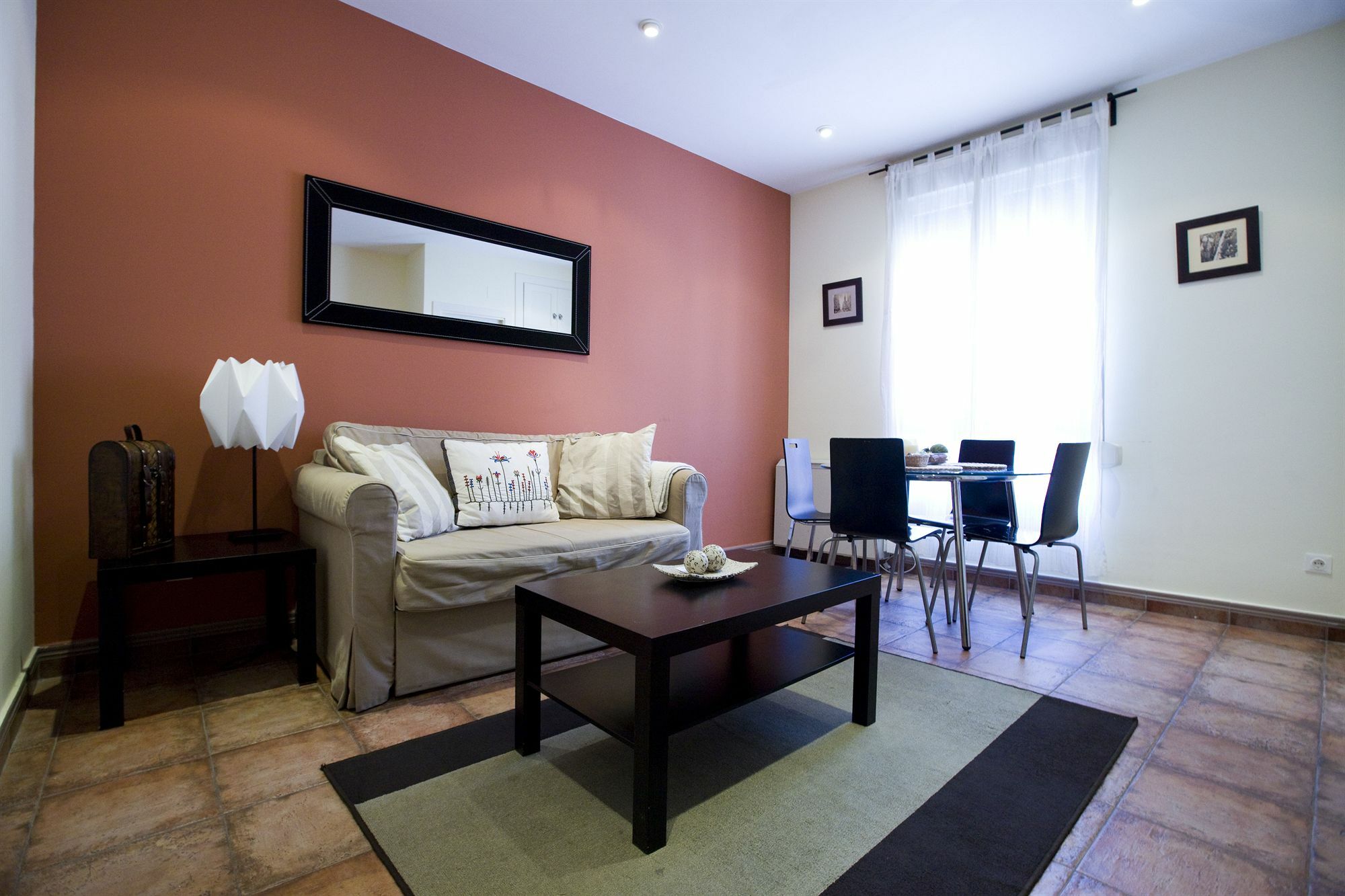 Apartamento Tirso De Molina Madrid Eksteriør billede